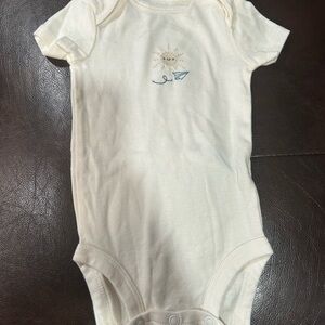 Carter's Ivory Bodysuit with Sun and Boat Design
